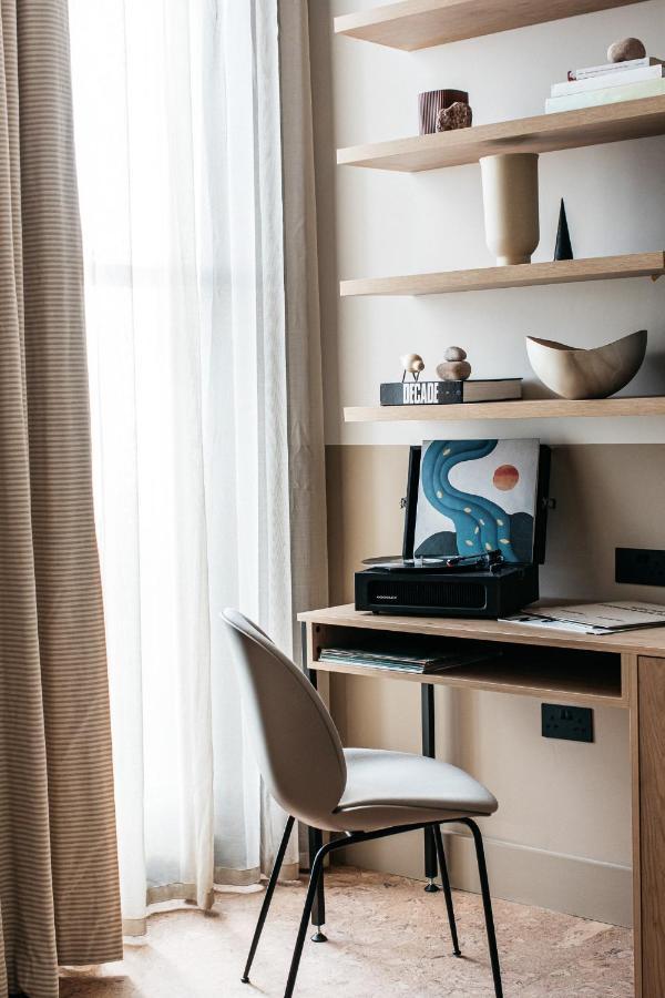 Port Hotel Истборн Екстериор снимка