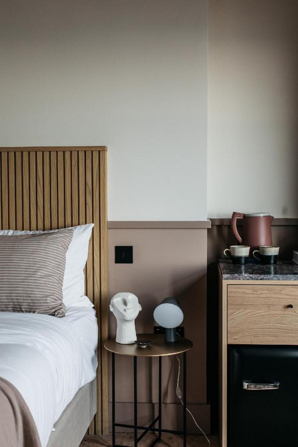 Port Hotel Истборн Екстериор снимка