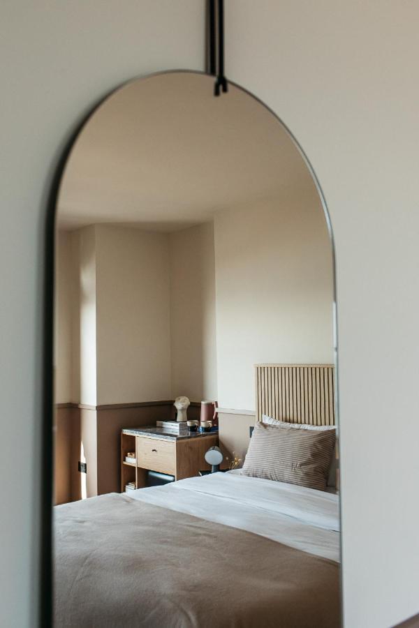 Port Hotel Истборн Екстериор снимка